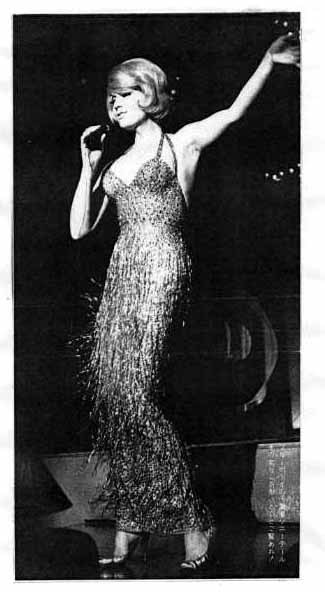 ����8-4�@��O������̃\�j�[�e�[���̕���